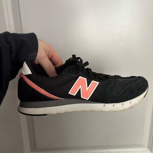 New Balance Women’s 8 311 Series Black Pink V2 Lace Up Sneakers